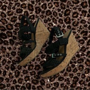 Stylish Black Wedge Sandals